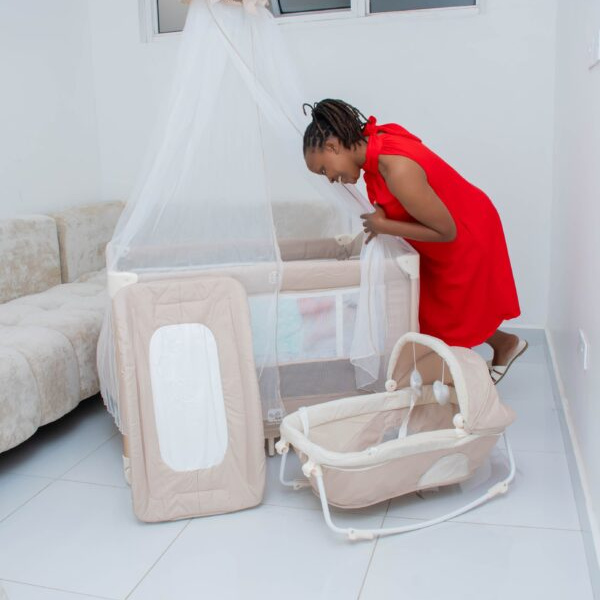Cribs & Bedding